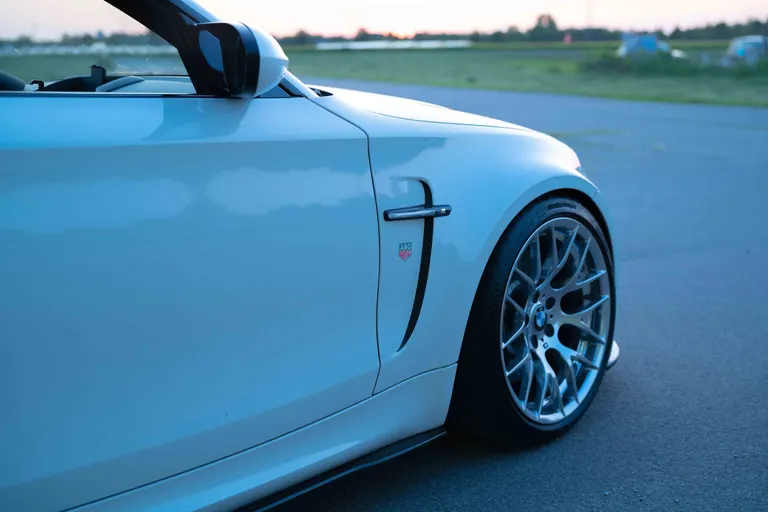 BMW Power photograph 02